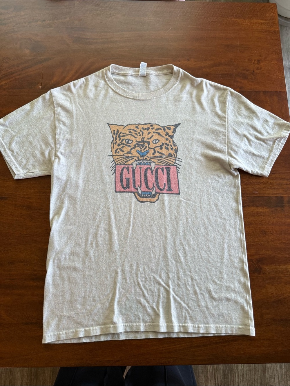 Leopard Graphic T Shirt Beige Tee Size Medium